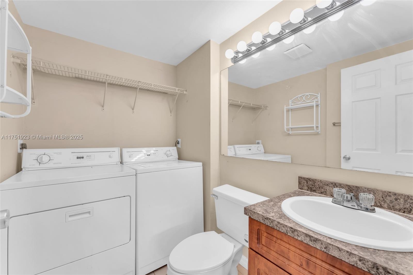 STAMFORD AT THE VILLAGES - Residential