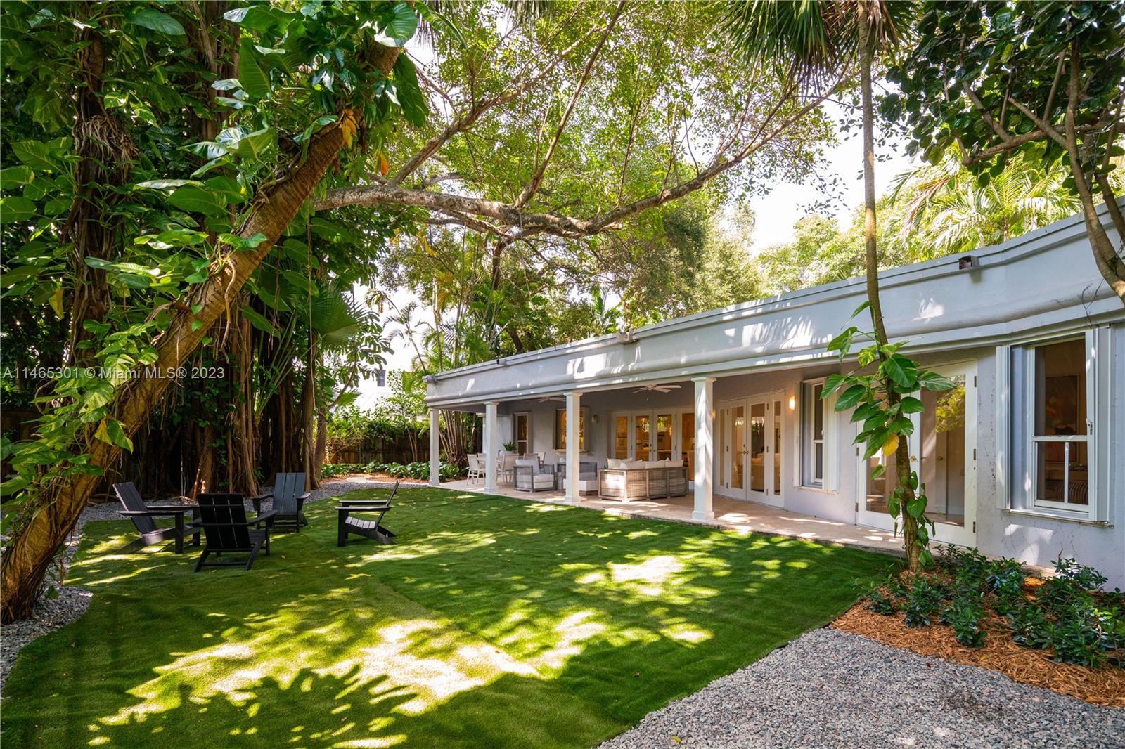 COCOPLUM MANOR - Residential