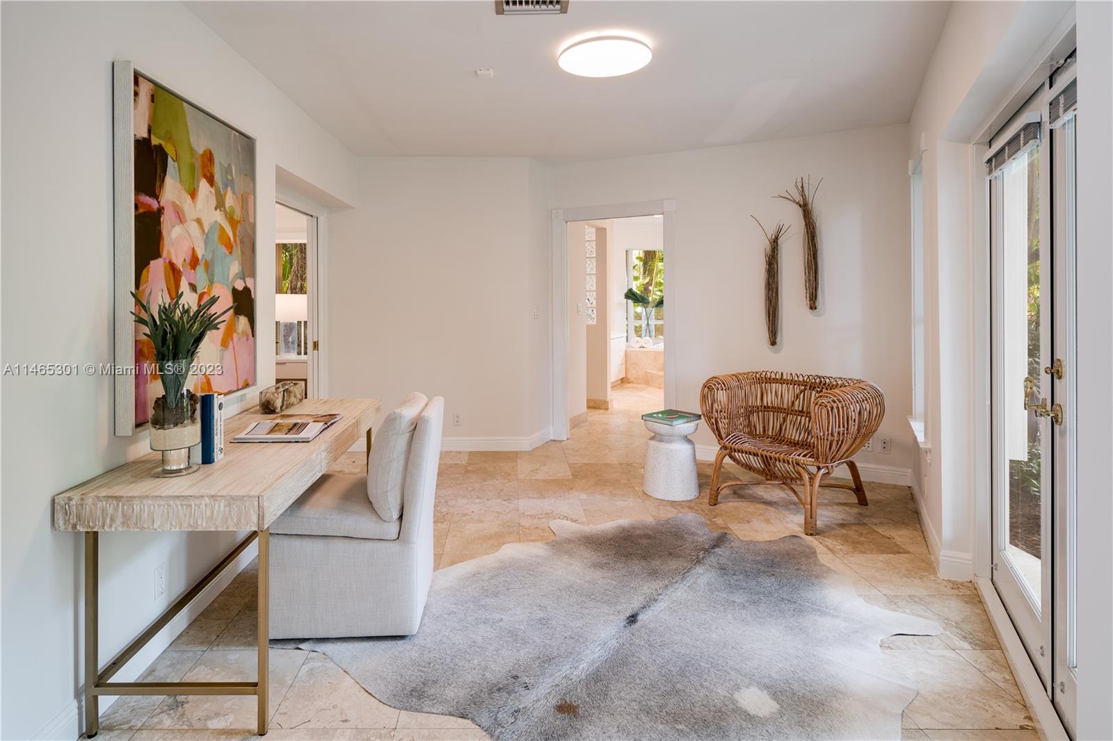 COCOPLUM MANOR - Residential