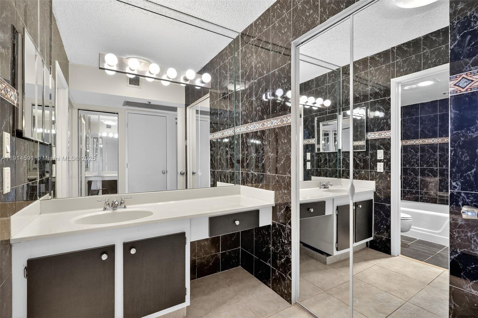 Delvista Towers - Residential