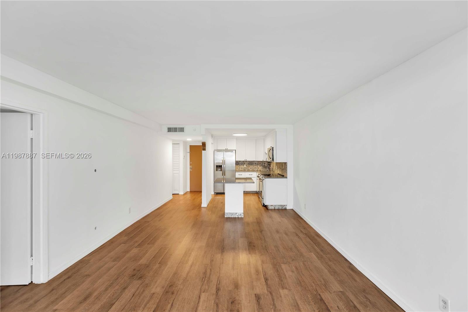 SAILBOAT CAY CONDO - Residential