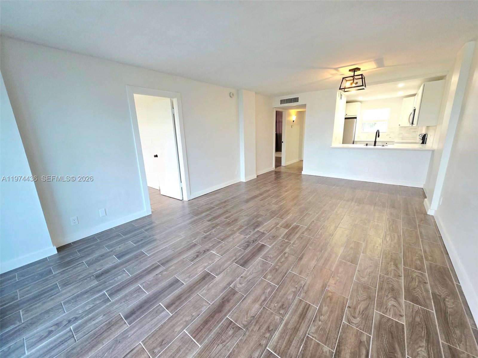 ROYAL PARK CONDO - Residential