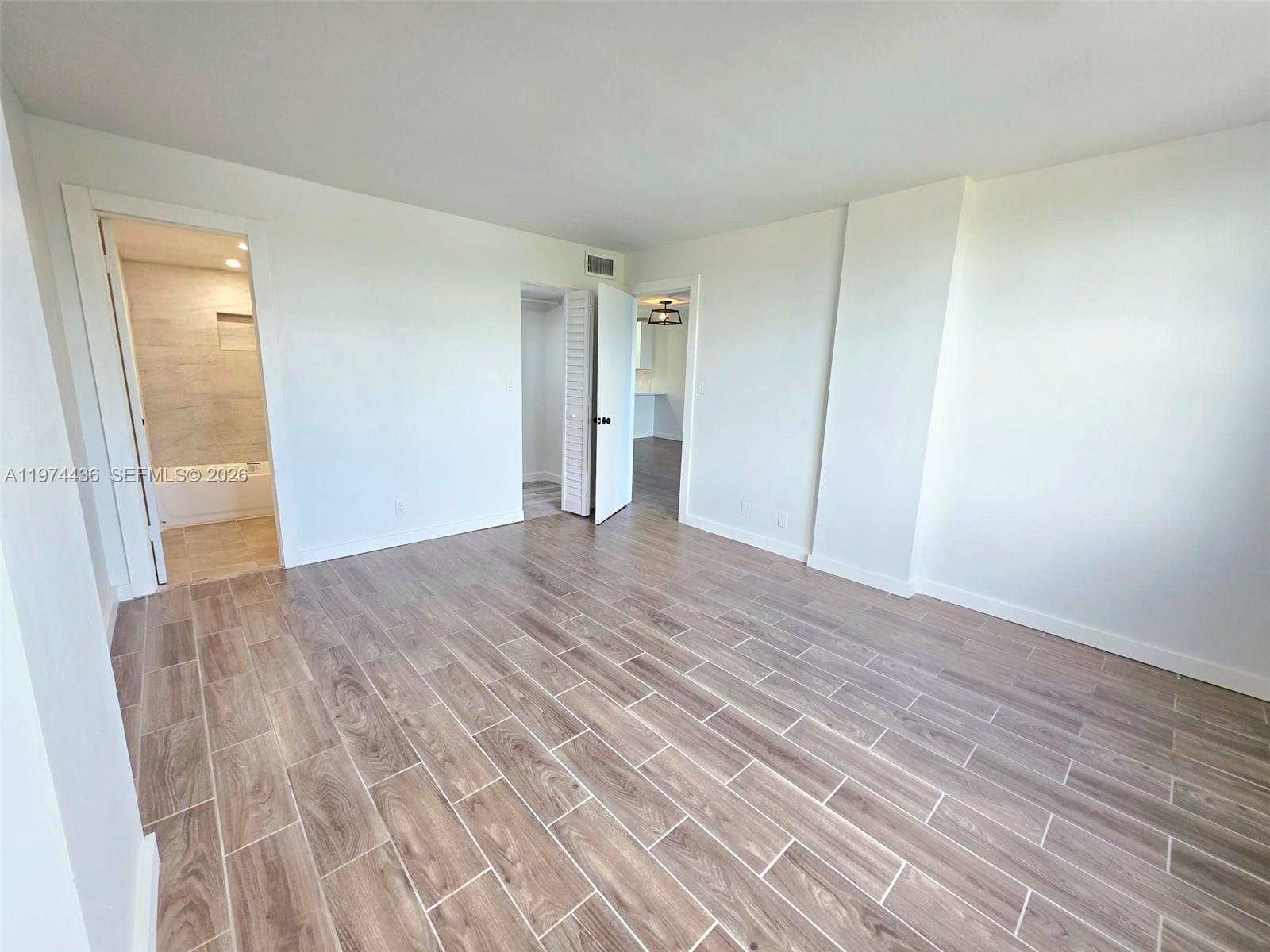 ROYAL PARK CONDO - Residential