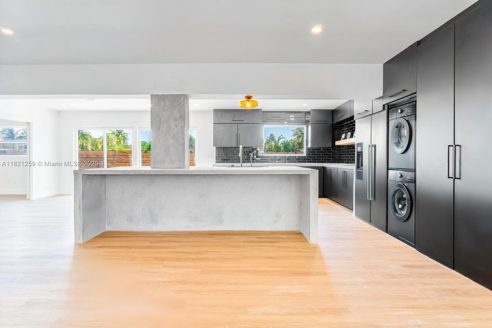IVES ESTATES SEC 1 - Residential