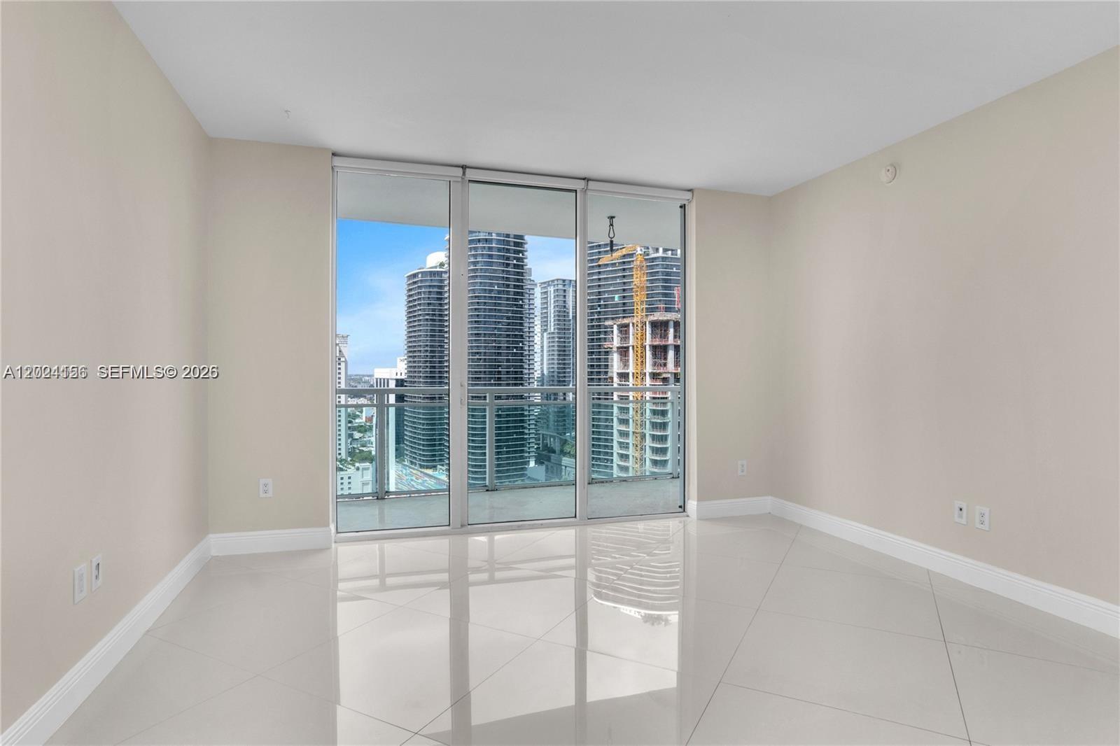 THE PLAZA 901 BRICKELL CO - Residential Lease