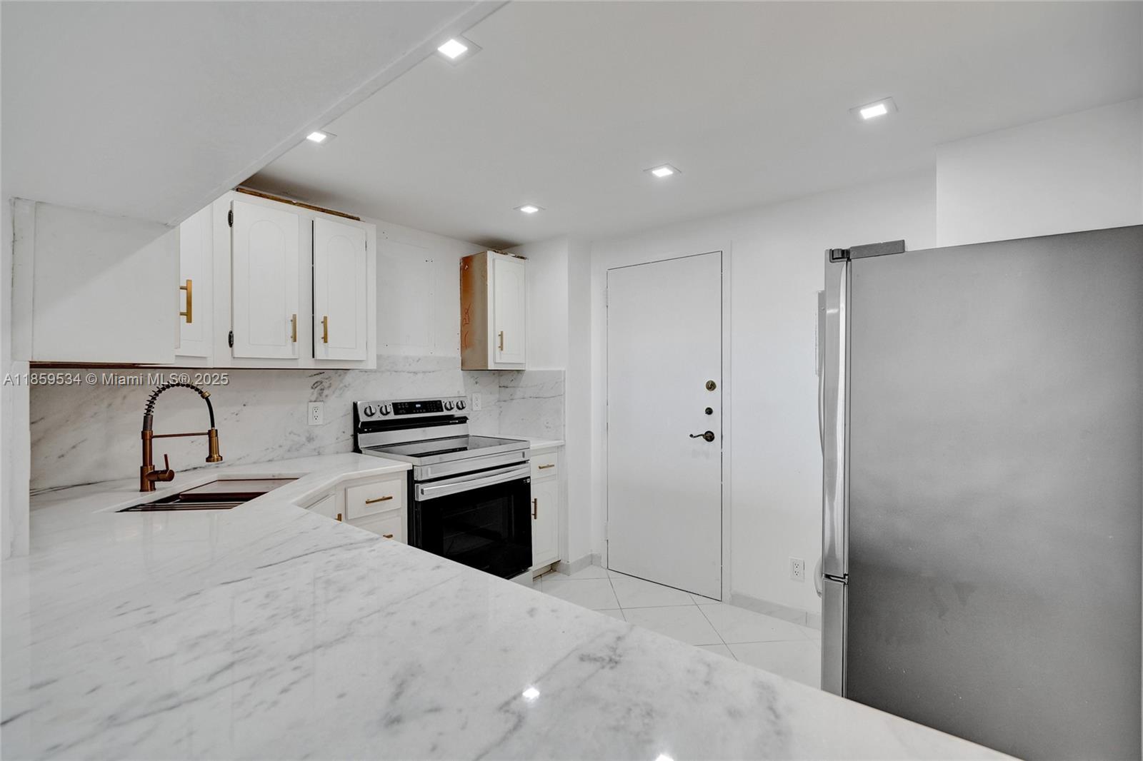 PRINCE GEORGE ARMS CONDO - Residential