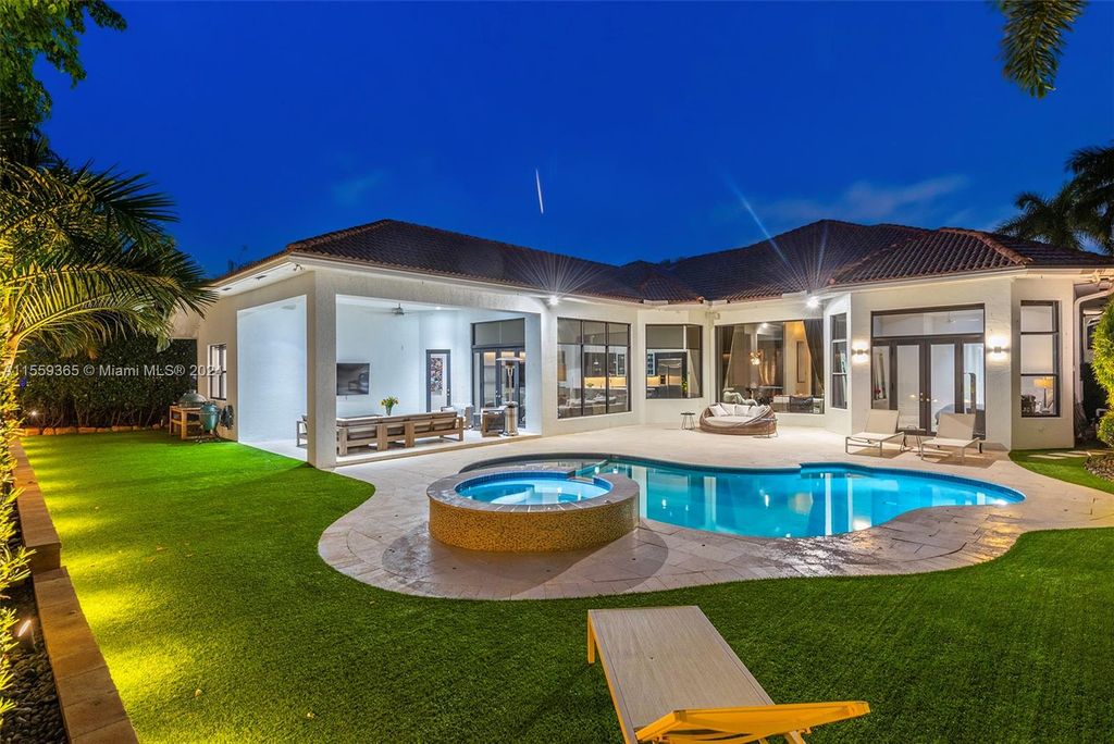 Photo of 11042 Blue Palm St, Plantation, FL 33324 (MLS # A11559365)