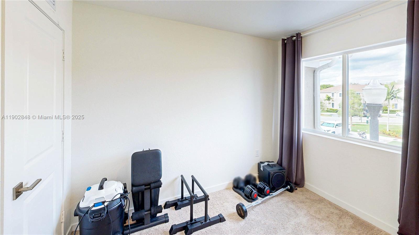 TOWNS AT SEASCAPE - Residential