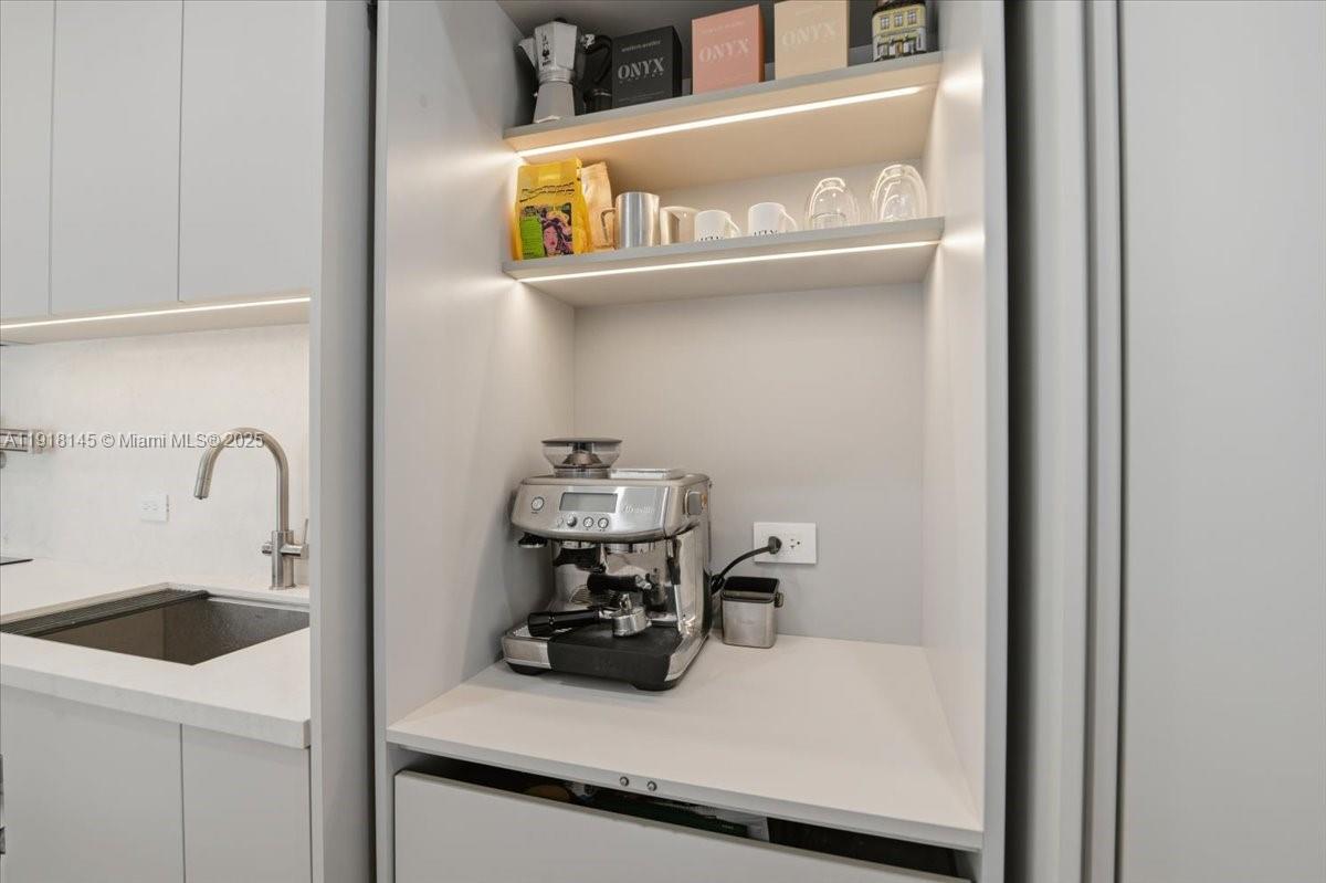 SHORECREST - Residential Lease