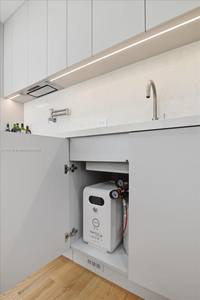 SHORECREST - Residential Lease