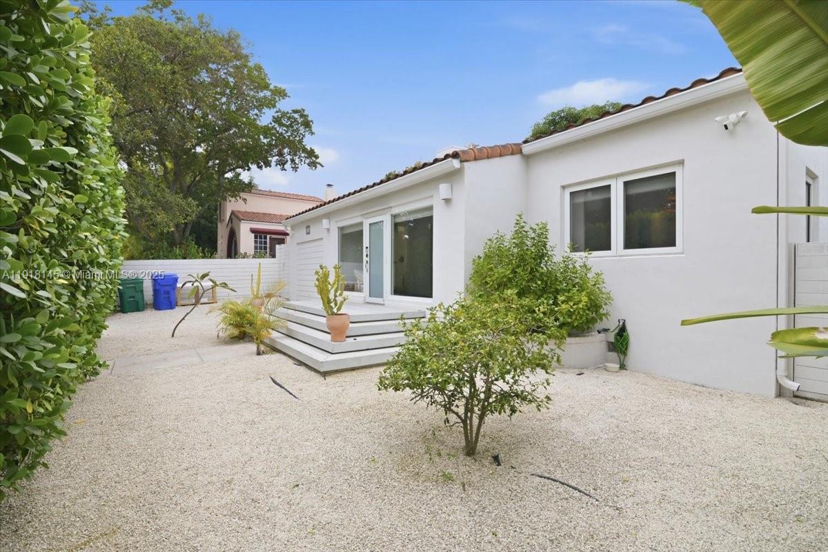 SHORECREST - Residential Lease