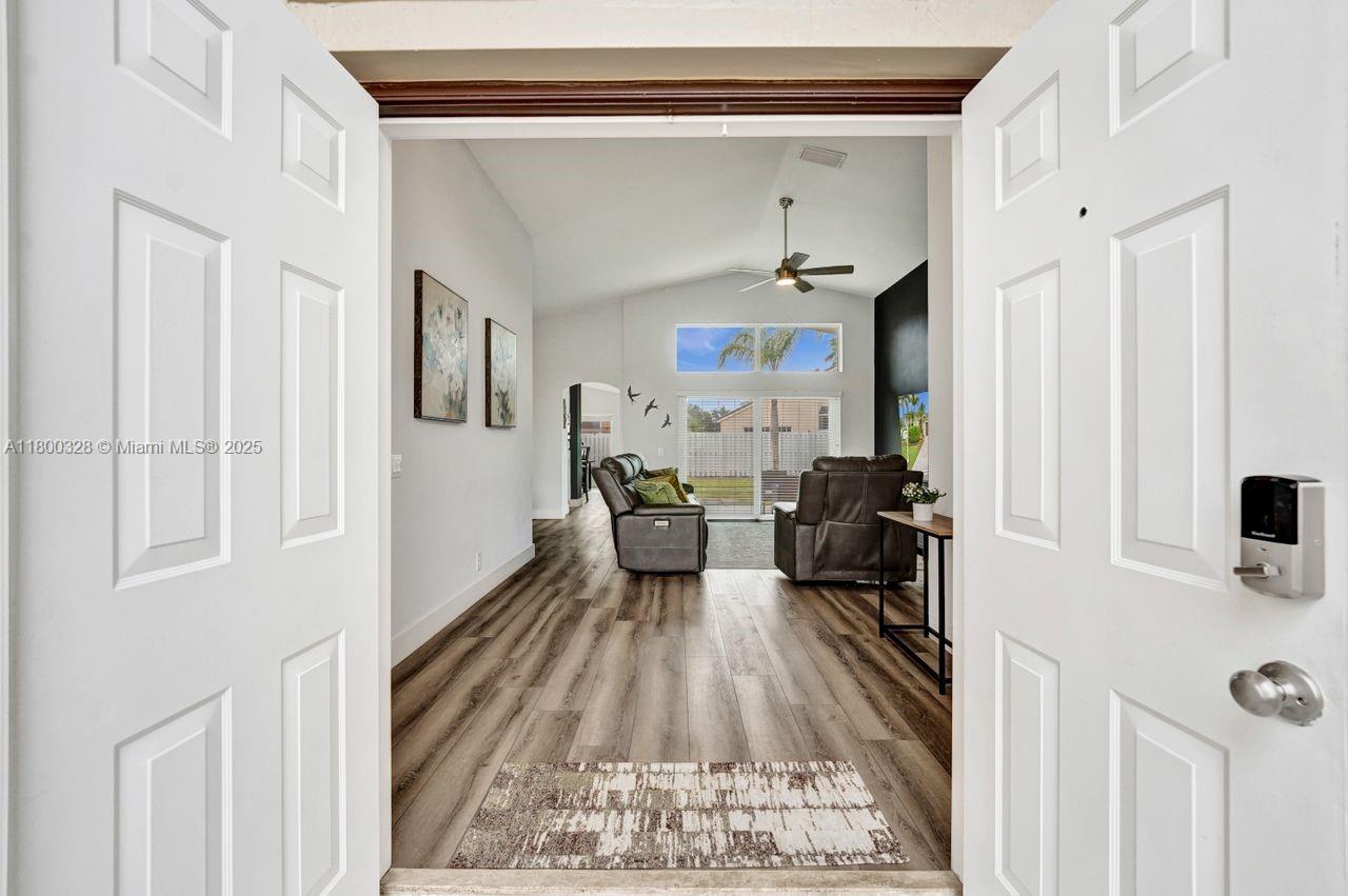 1063 Cedar Falls Dr 1063
