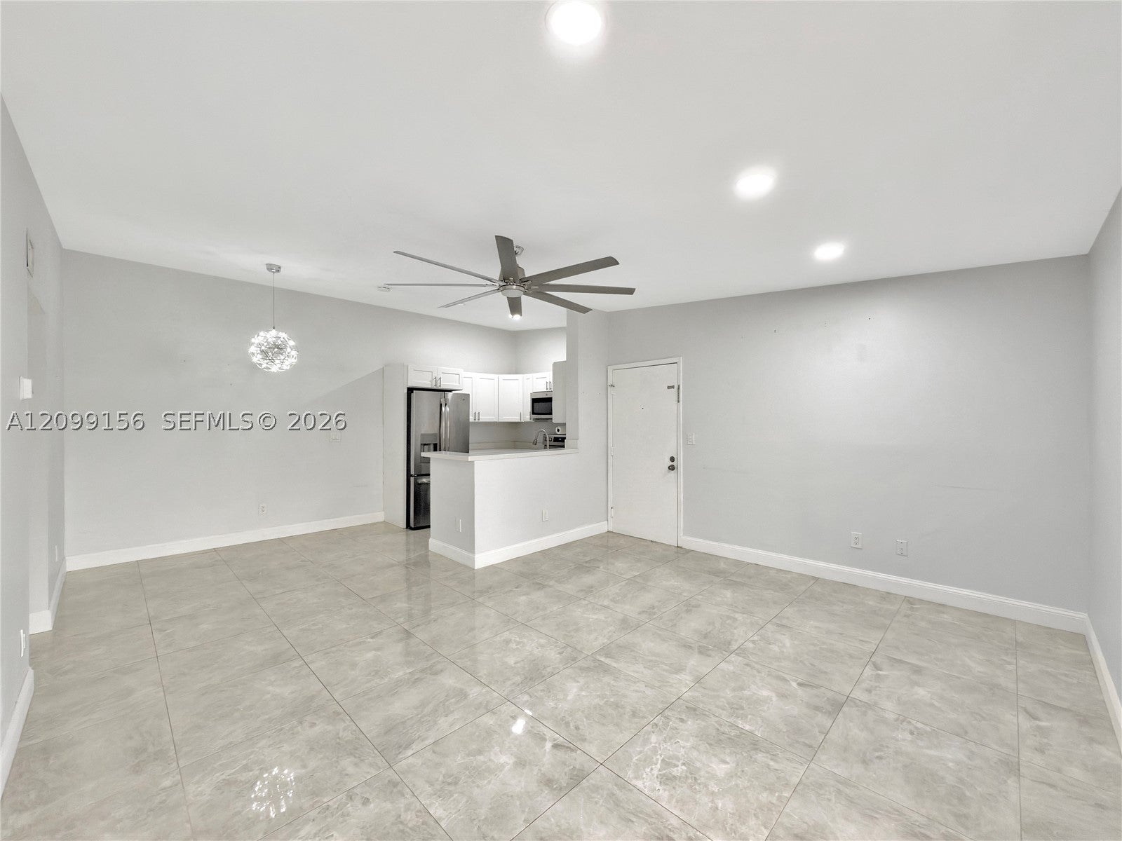 9721 Hammocks Blvd 201