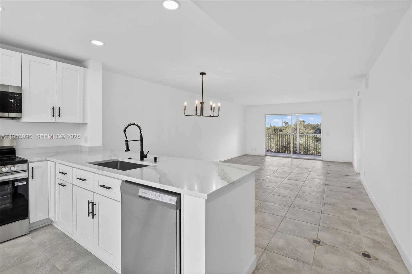 CAMBRIDGE AT CENTURY VILL - Residential