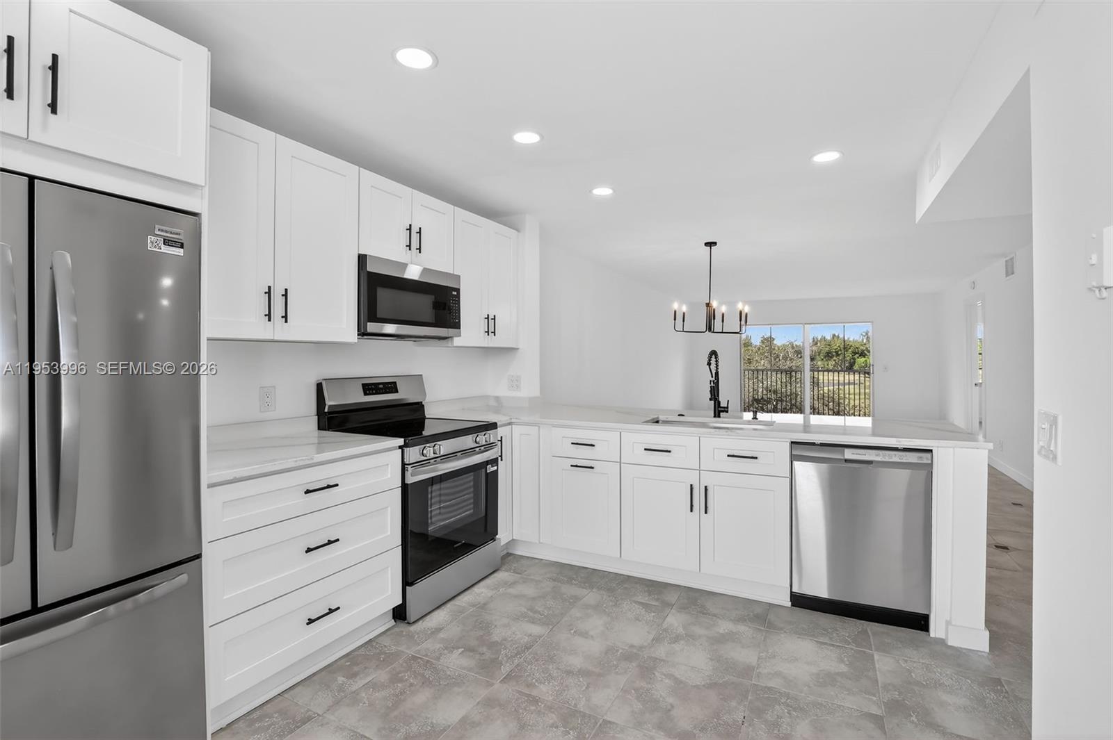 CAMBRIDGE AT CENTURY VILL - Residential