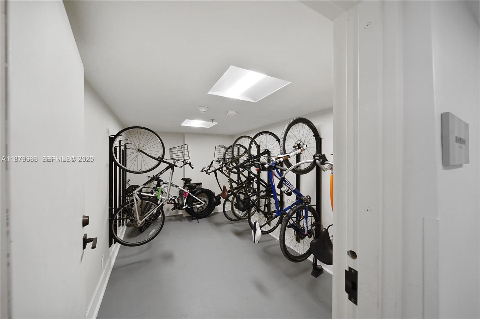 KING DAVID TOWERS CONDO - Residential