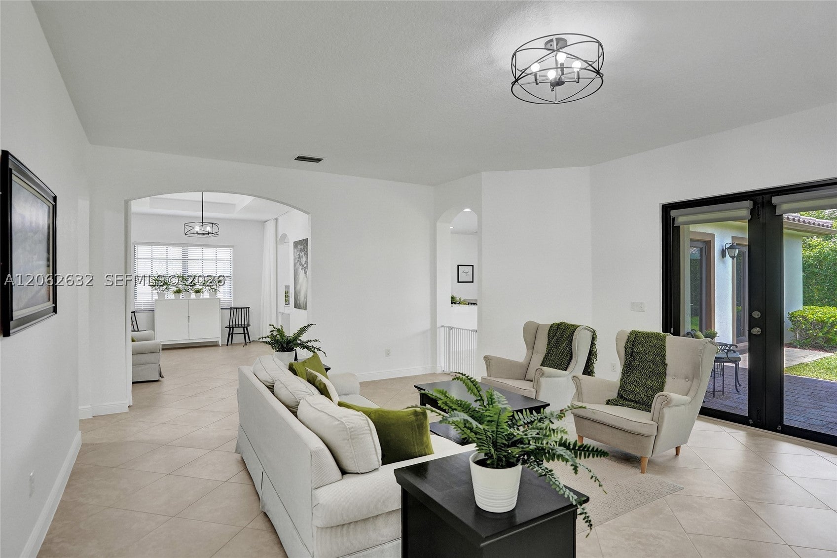 9000 Lakeview Place