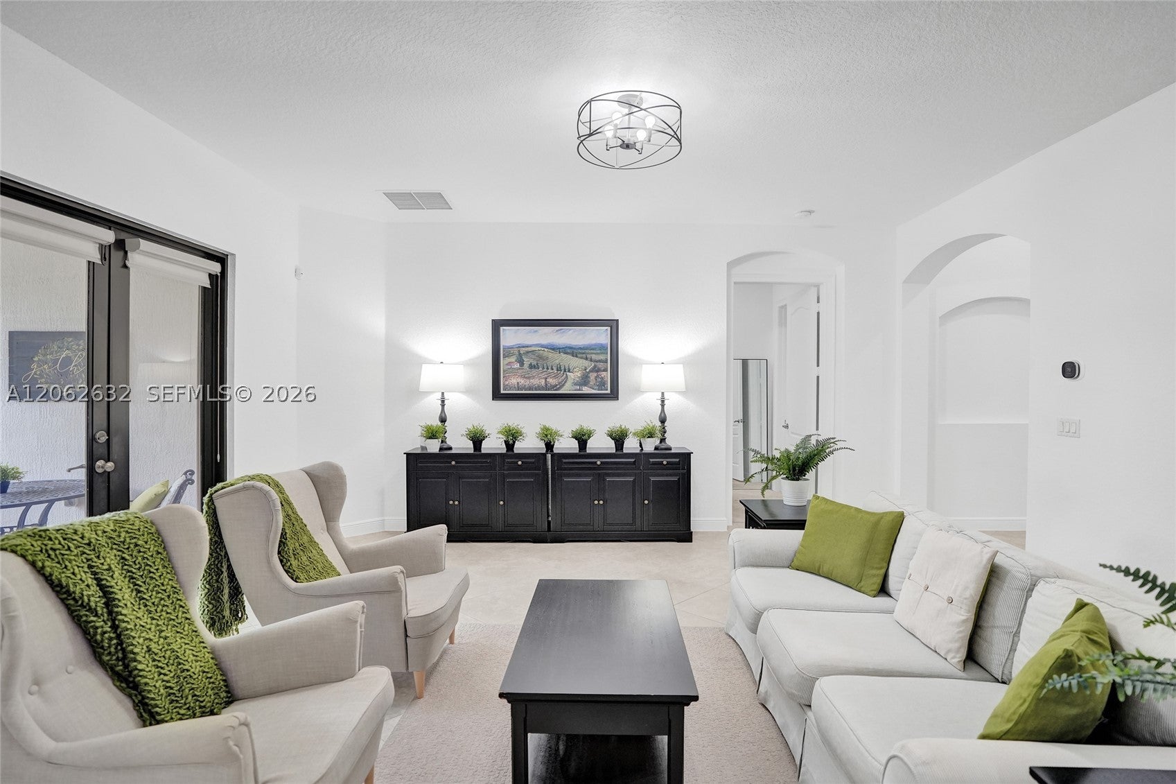 9000 Lakeview Place