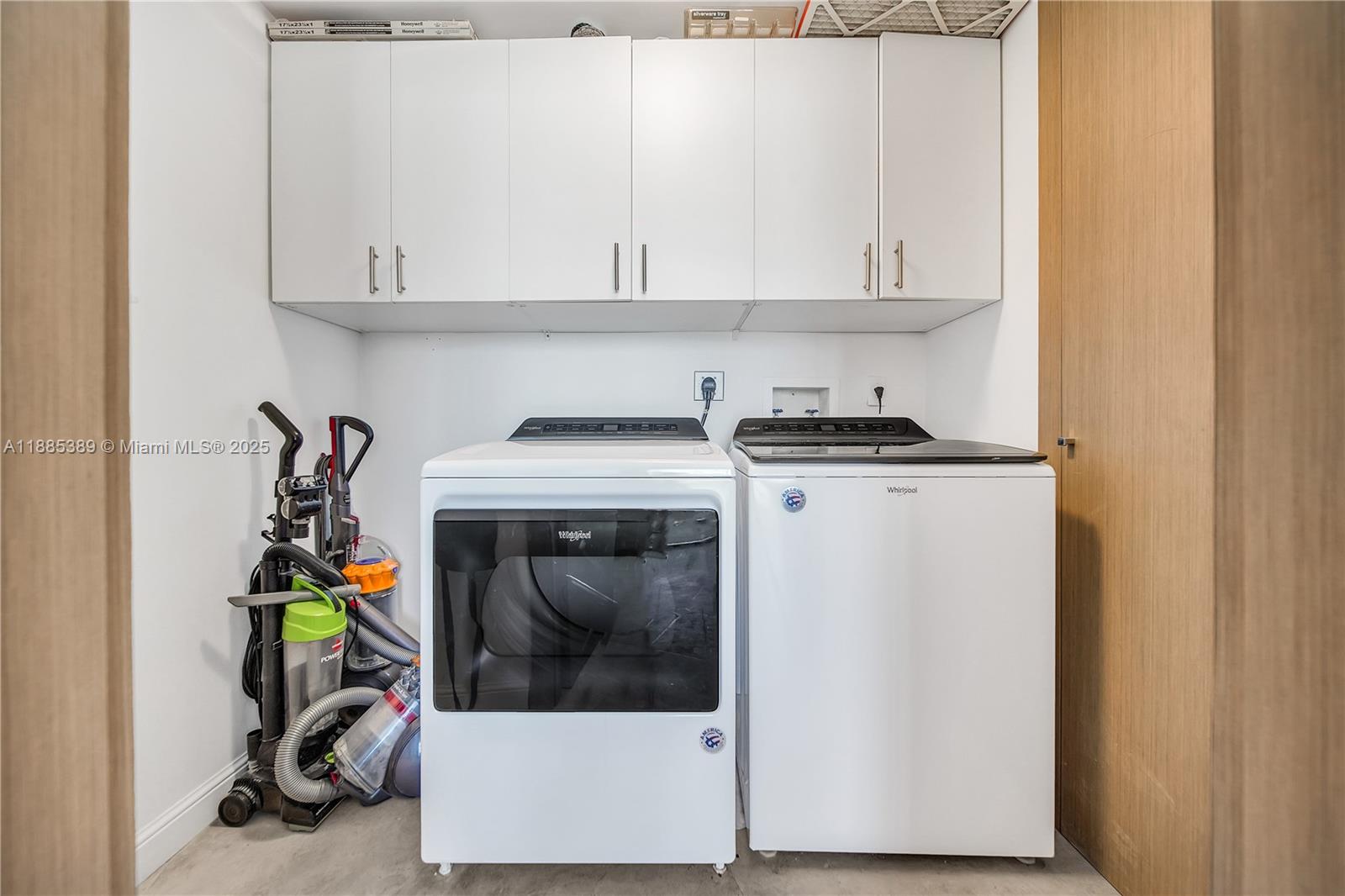 MURANO AT PORTOFINO CONDO - Residential Lease