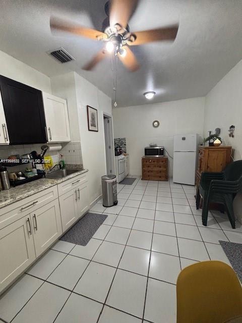 WEST MILLER HEIGHTS SEC 1 - Residential Lease