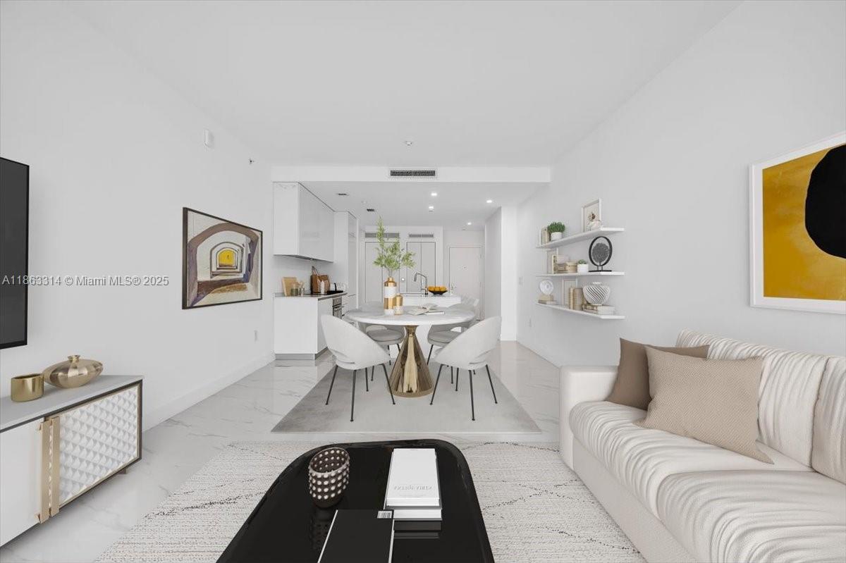 ARIA RESERVE - Residential