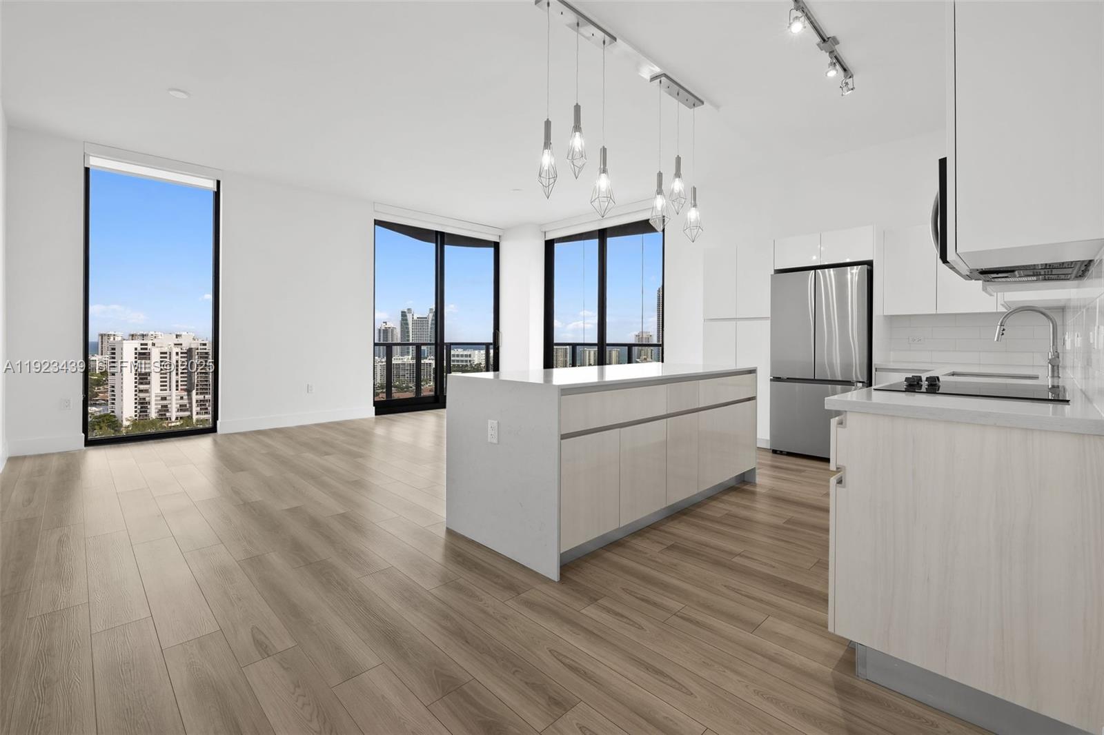 Slate Hallandale - Residential Lease