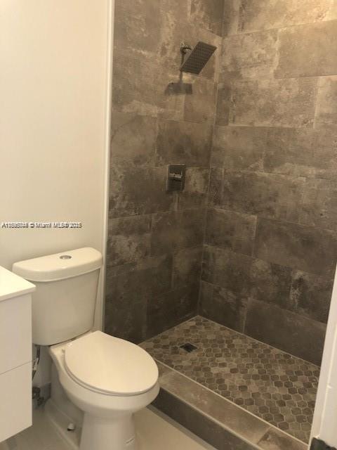 PROMENADE SHORES AT DORAL - Residential