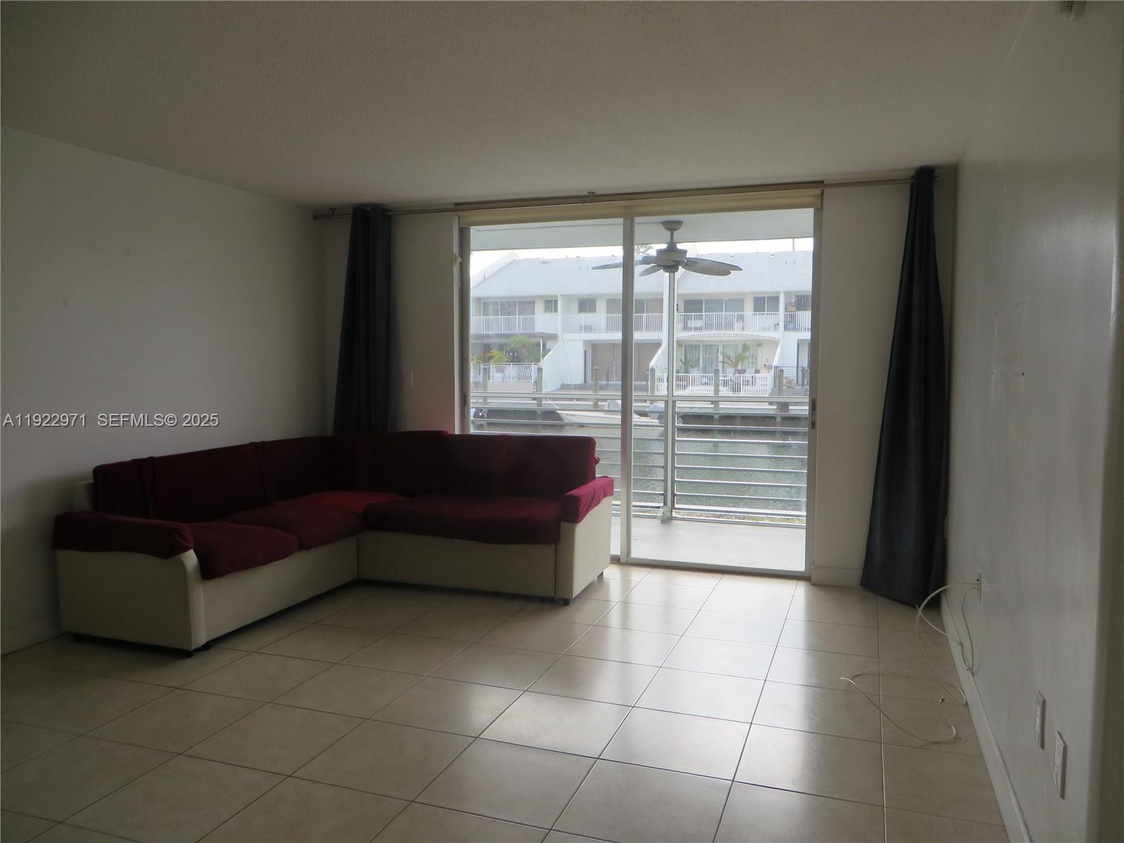 EDEN ISLES CONDO NO 7 - Residential