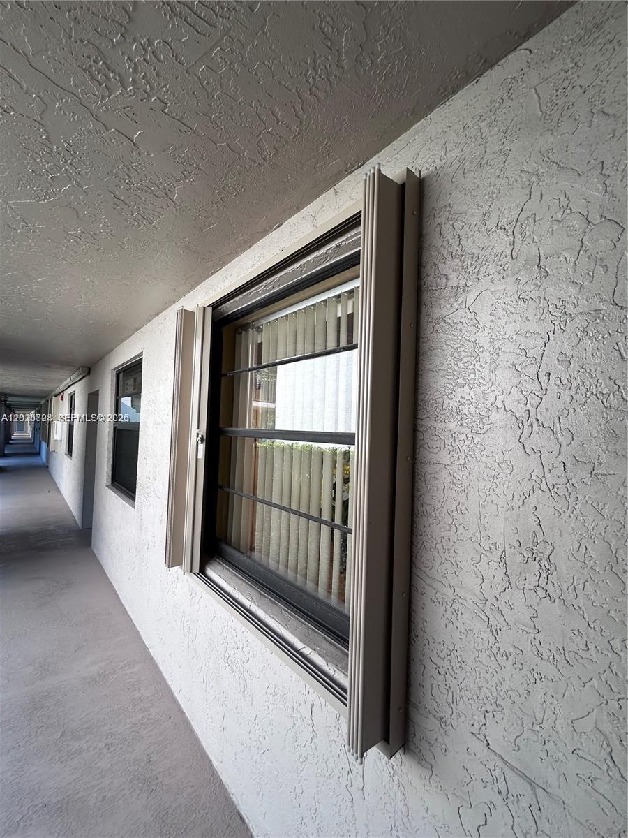 TAMARAC GARDENS CONDOMINI - Residential