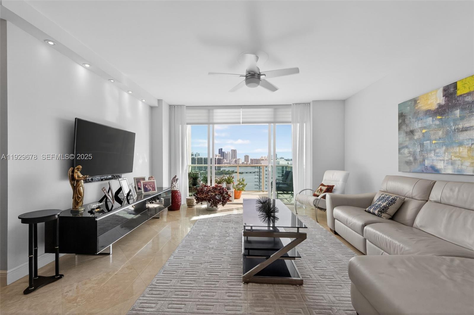 AVENTURA MARINA CONDO NUM - Residential