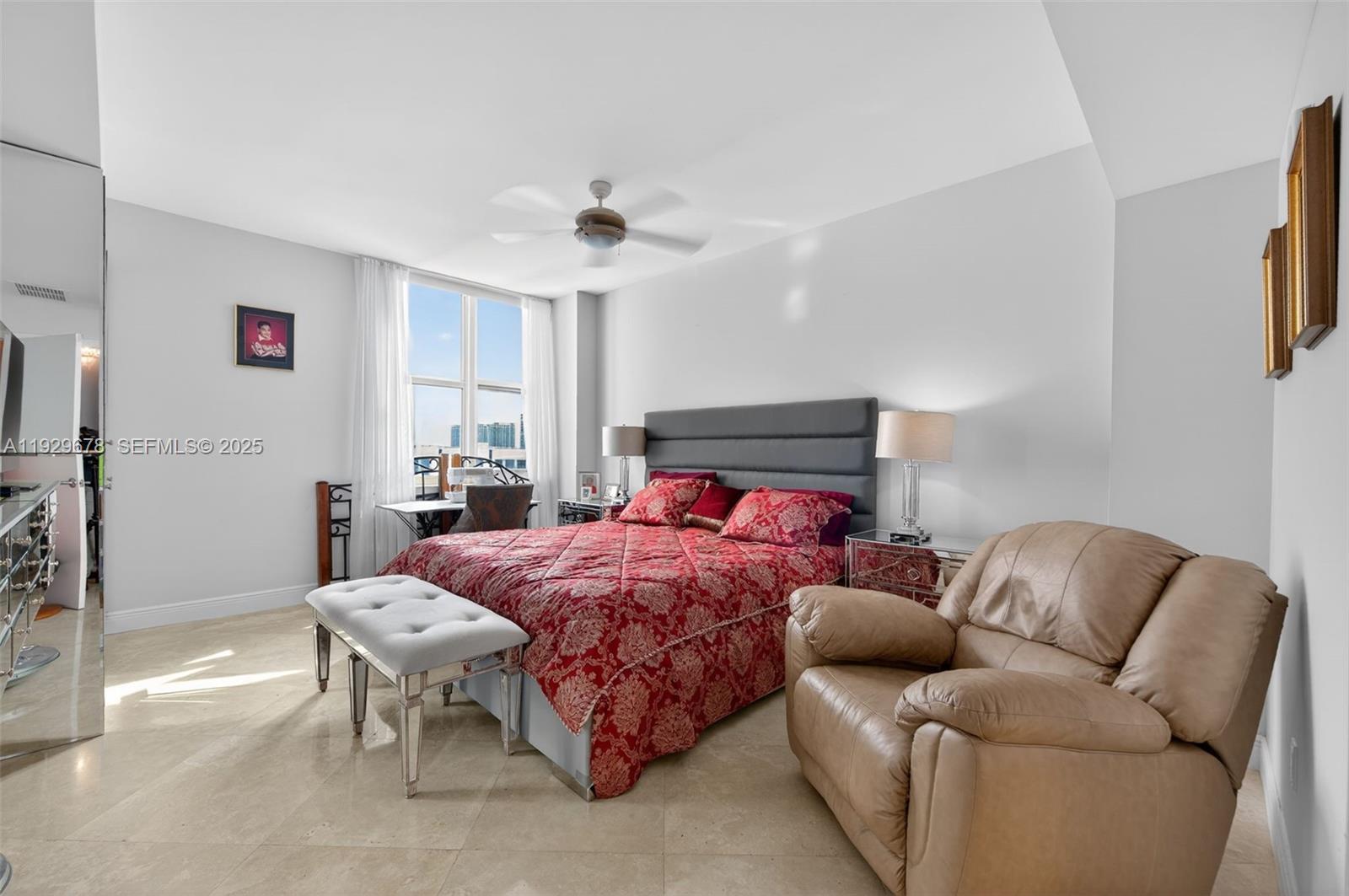 AVENTURA MARINA CONDO NUM - Residential