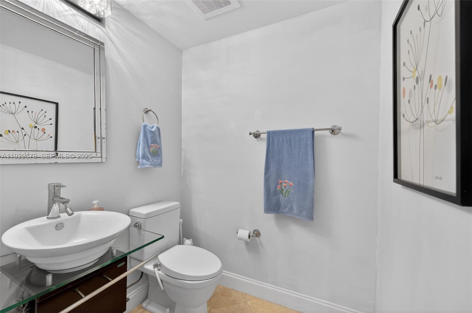 AVENTURA MARINA CONDO NUM - Residential