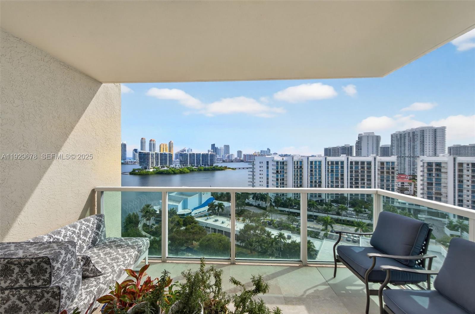 AVENTURA MARINA CONDO NUM - Residential