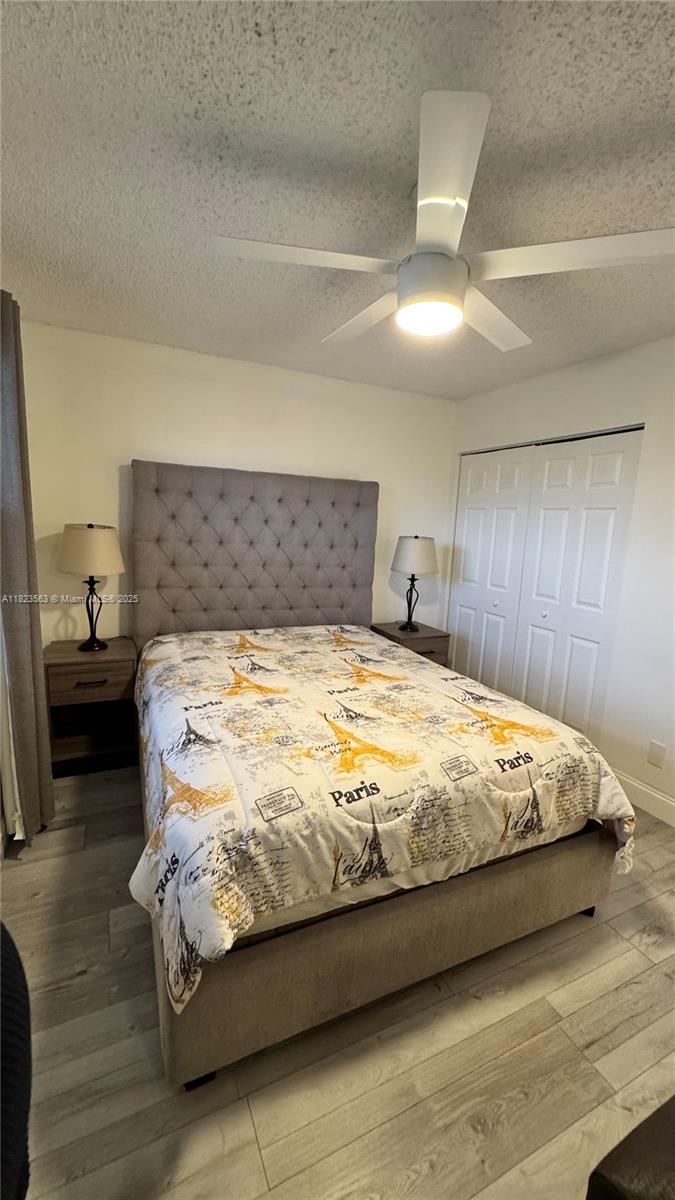 SUNRISE LAKES 187 CONDO - Residential