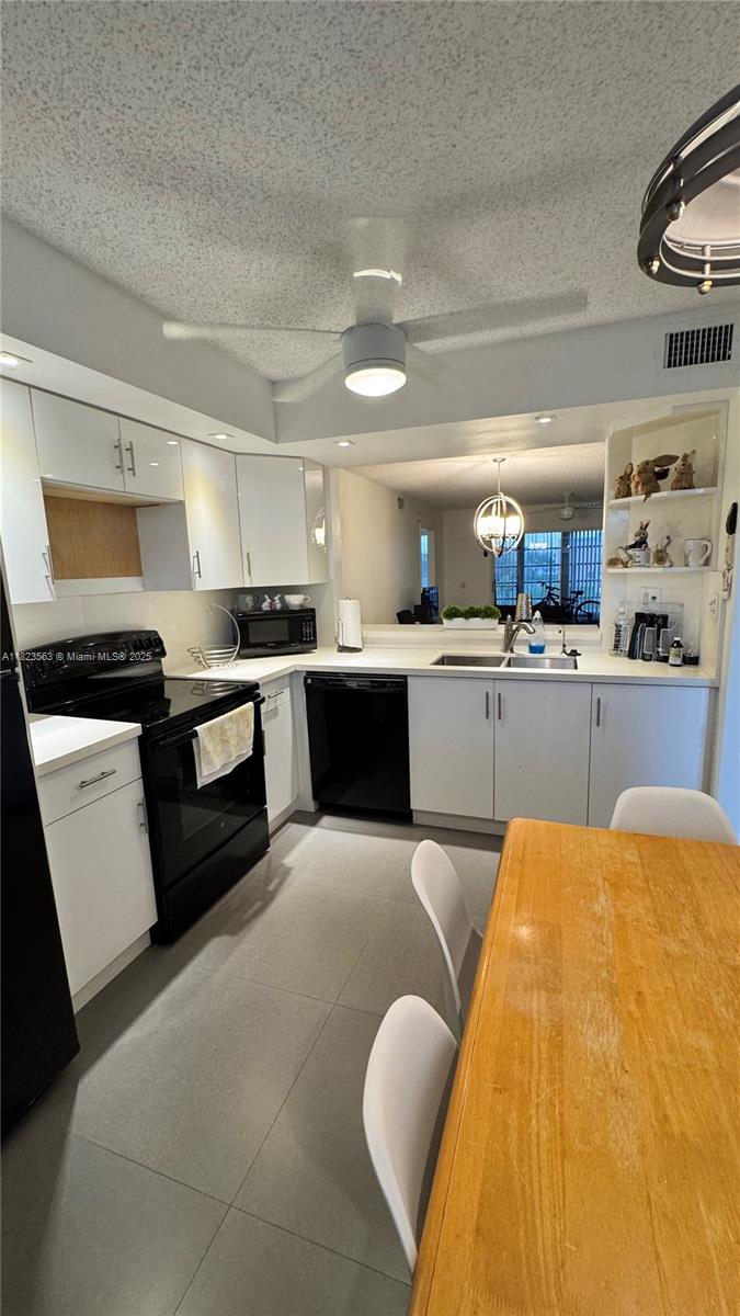 SUNRISE LAKES 187 CONDO - Residential