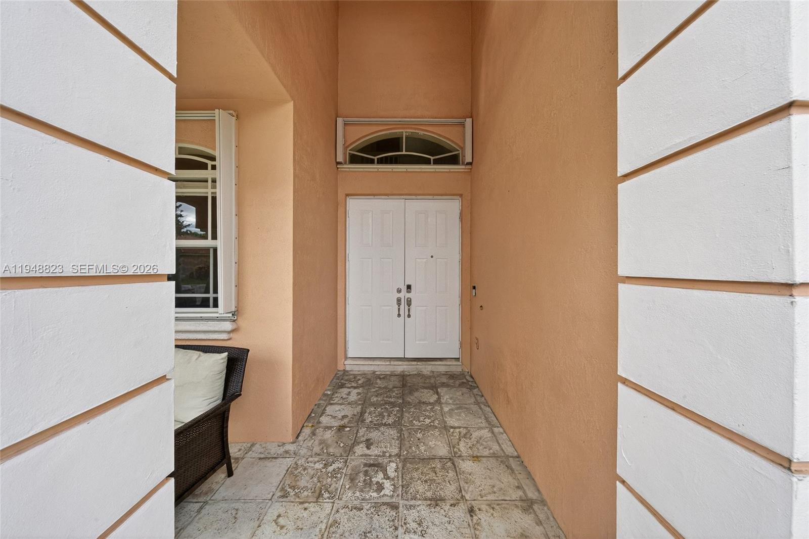 KENDALL COUNTRY ESTATES - Residential