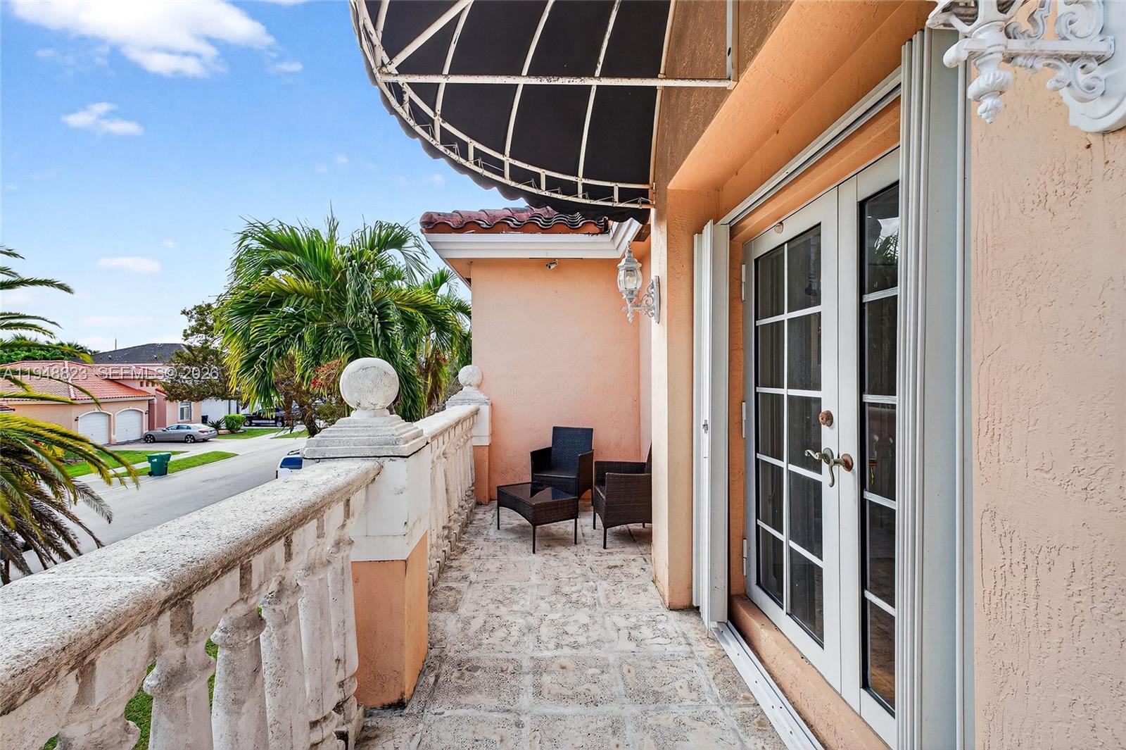 KENDALL COUNTRY ESTATES - Residential