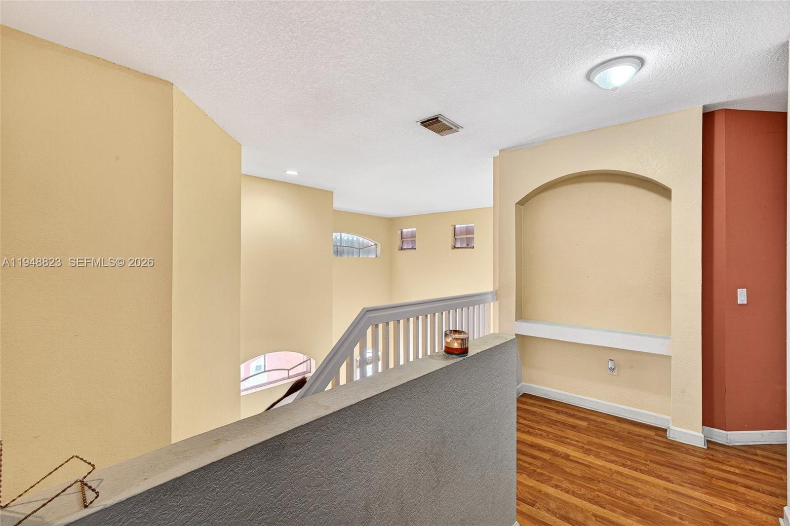 KENDALL COUNTRY ESTATES - Residential