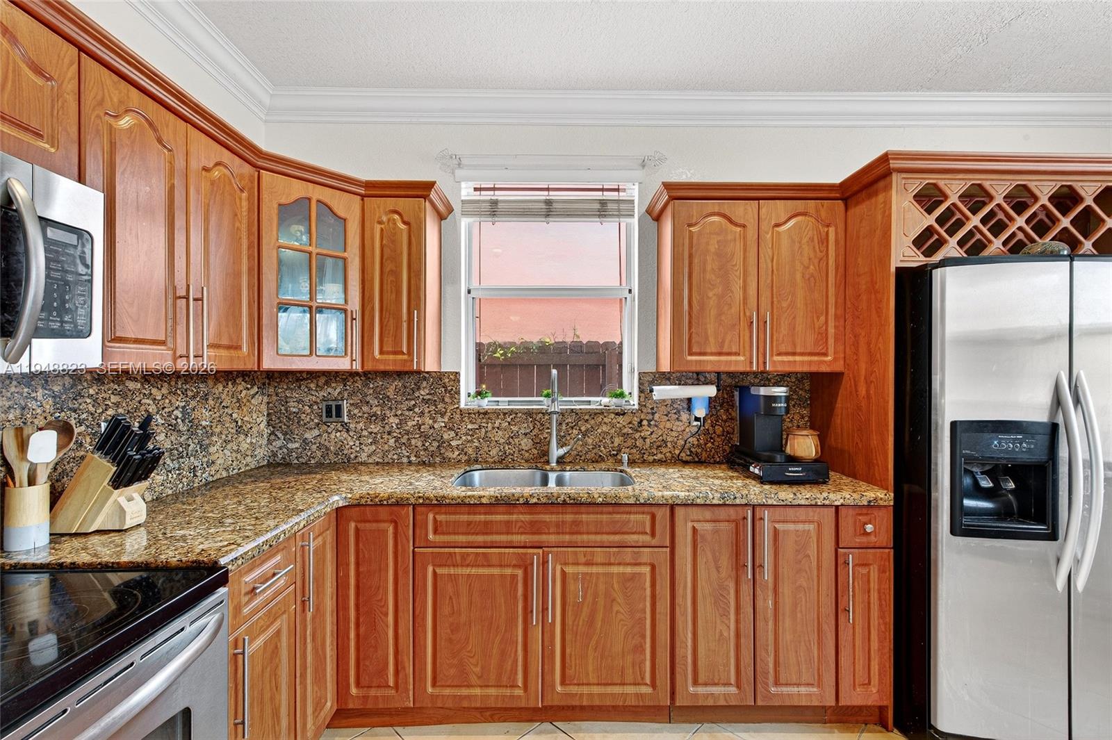 KENDALL COUNTRY ESTATES - Residential