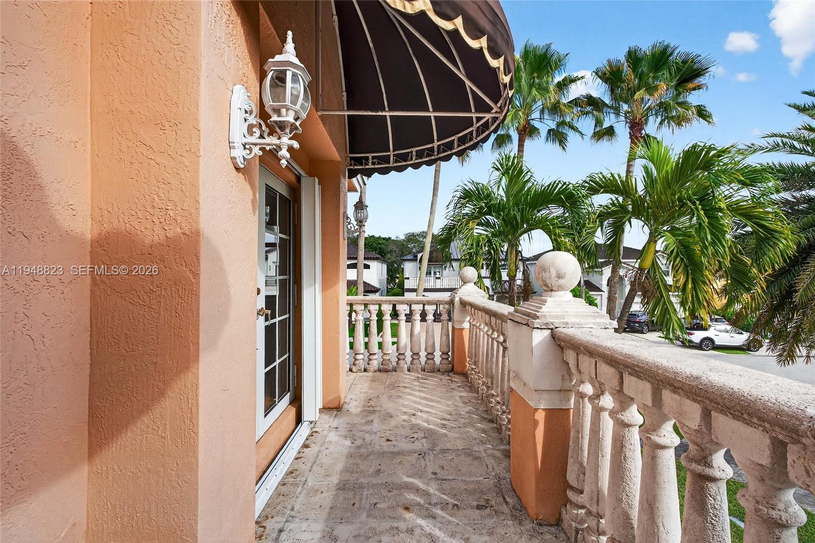 KENDALL COUNTRY ESTATES - Residential