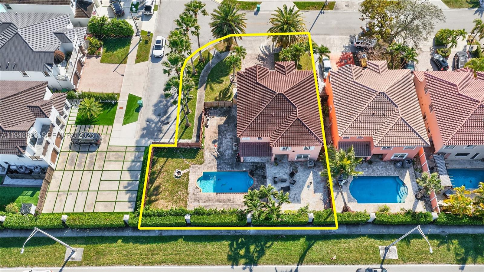 KENDALL COUNTRY ESTATES - Residential