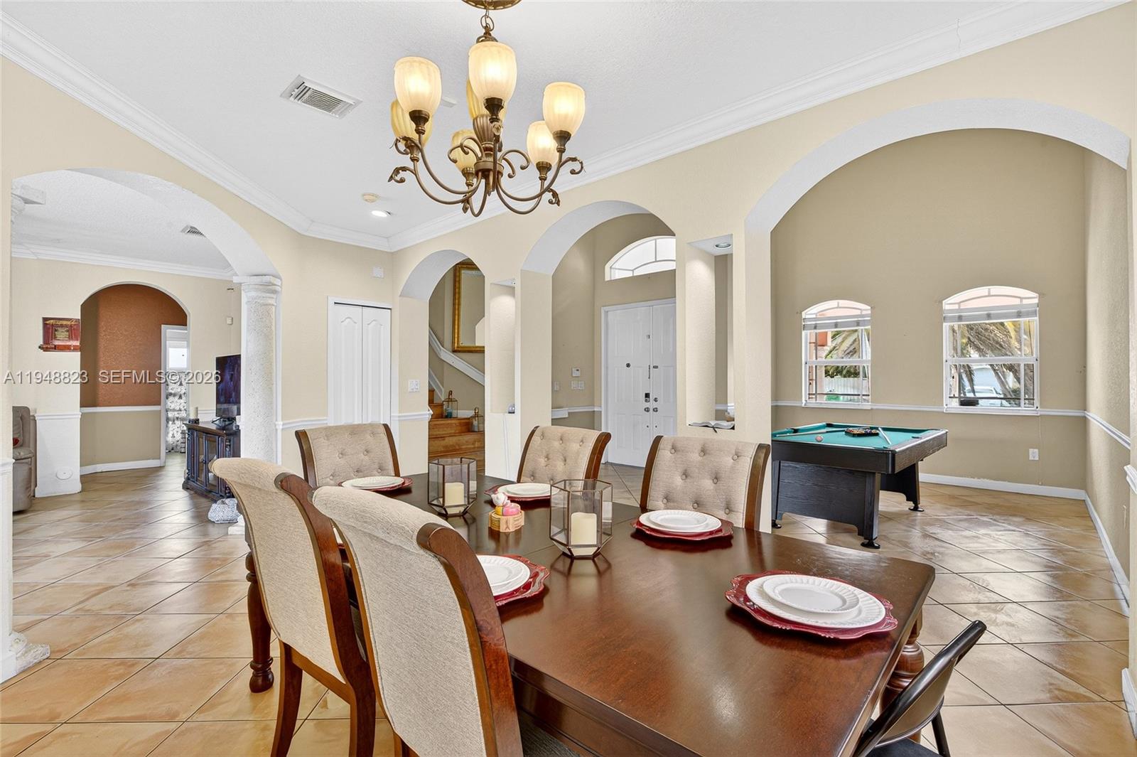 KENDALL COUNTRY ESTATES - Residential