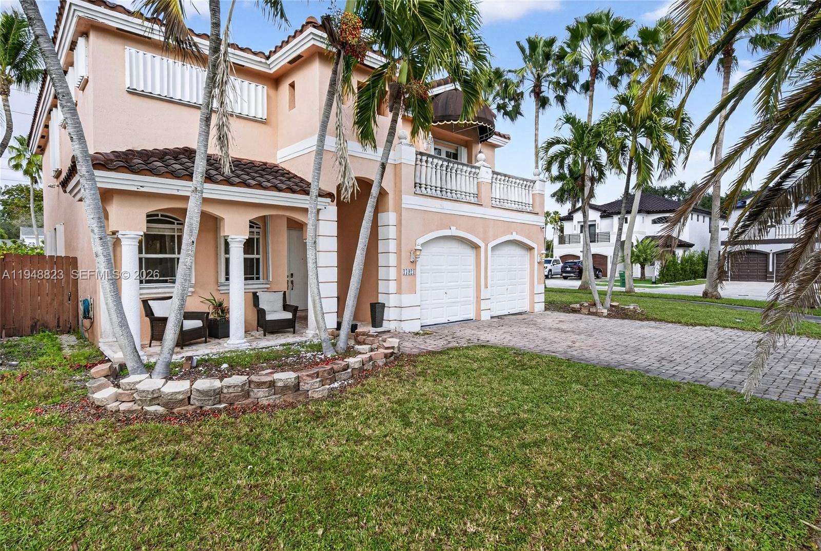 KENDALL COUNTRY ESTATES - Residential