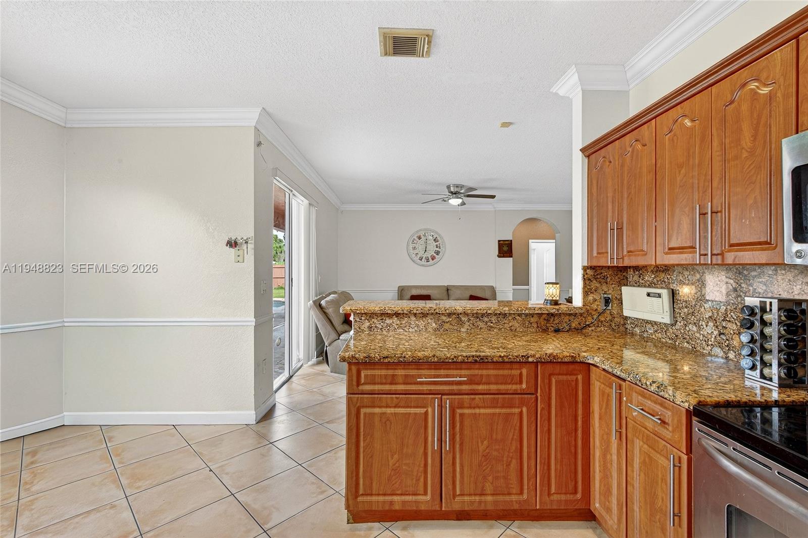 KENDALL COUNTRY ESTATES - Residential