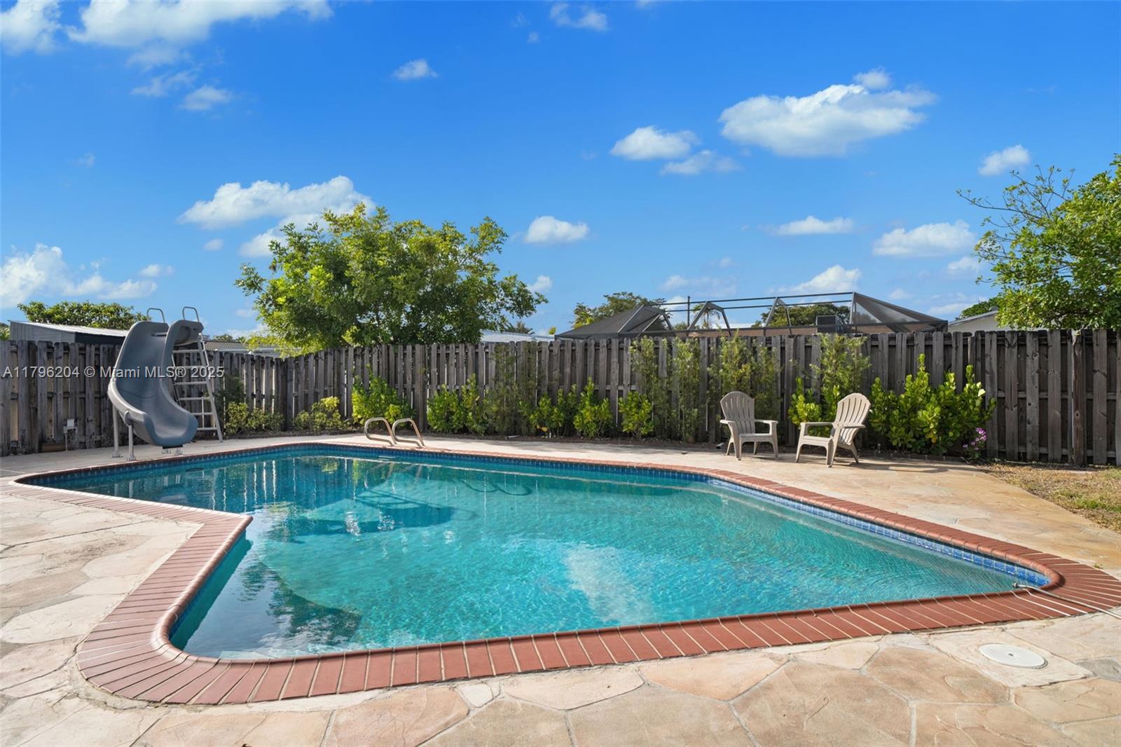 HOLLYWOOD HILLS 1965 - Residential