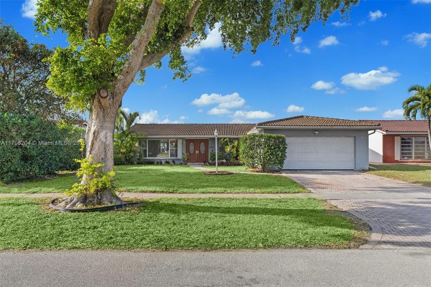Discover this charming 3-bed, 2-bath pool home with 2-car garage in the heart of Hollywood Hills. Enjoy sunny days by the private pool and relax in the spacious backyard. Features include an open layout, porcelain tile floors, modern kitchen with Italian cabinets, wine cooler & stainless appliances, plus a breakfast and Florida room. Recent updates: tankless water heater and partially new roof. Ideal for year-round living or a vacation getaway, just minutes from beaches, dining, shopping, hospitals, top schools, and major highways (I-95 & Turnpike).

Don’t miss your chance to own this slice of South Florida paradise!