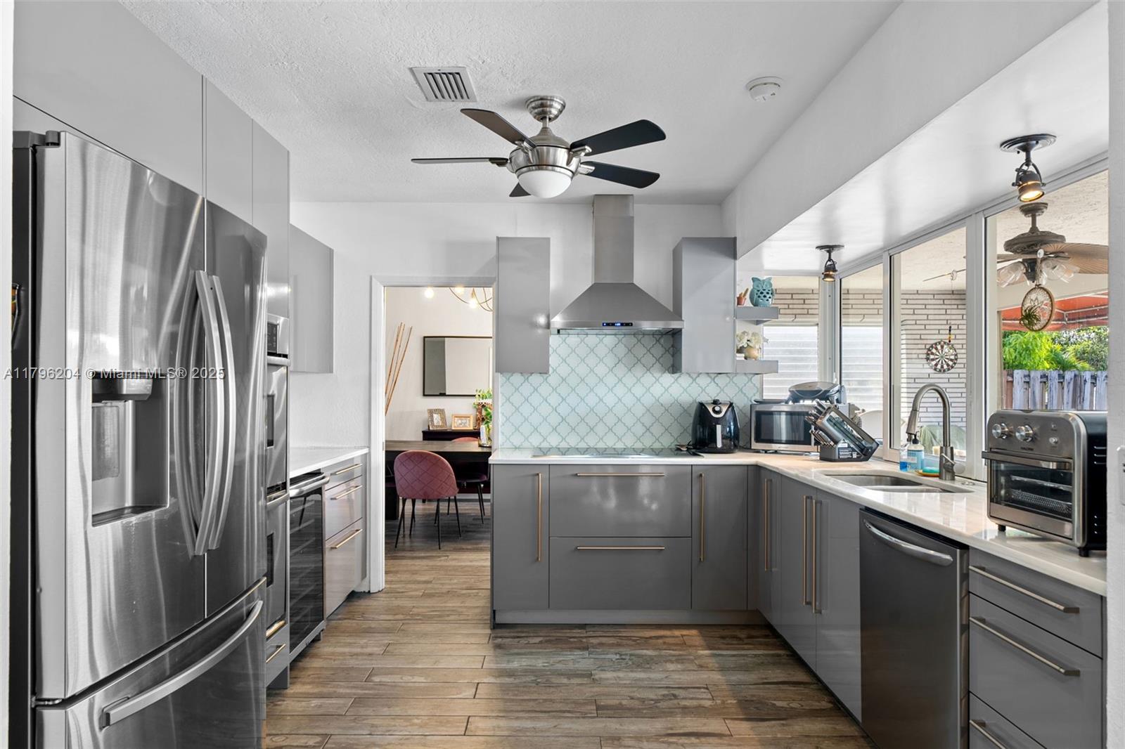 HOLLYWOOD HILLS 1965 - Residential