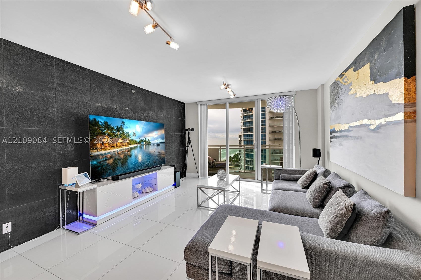 3001 S Ocean Dr 1513