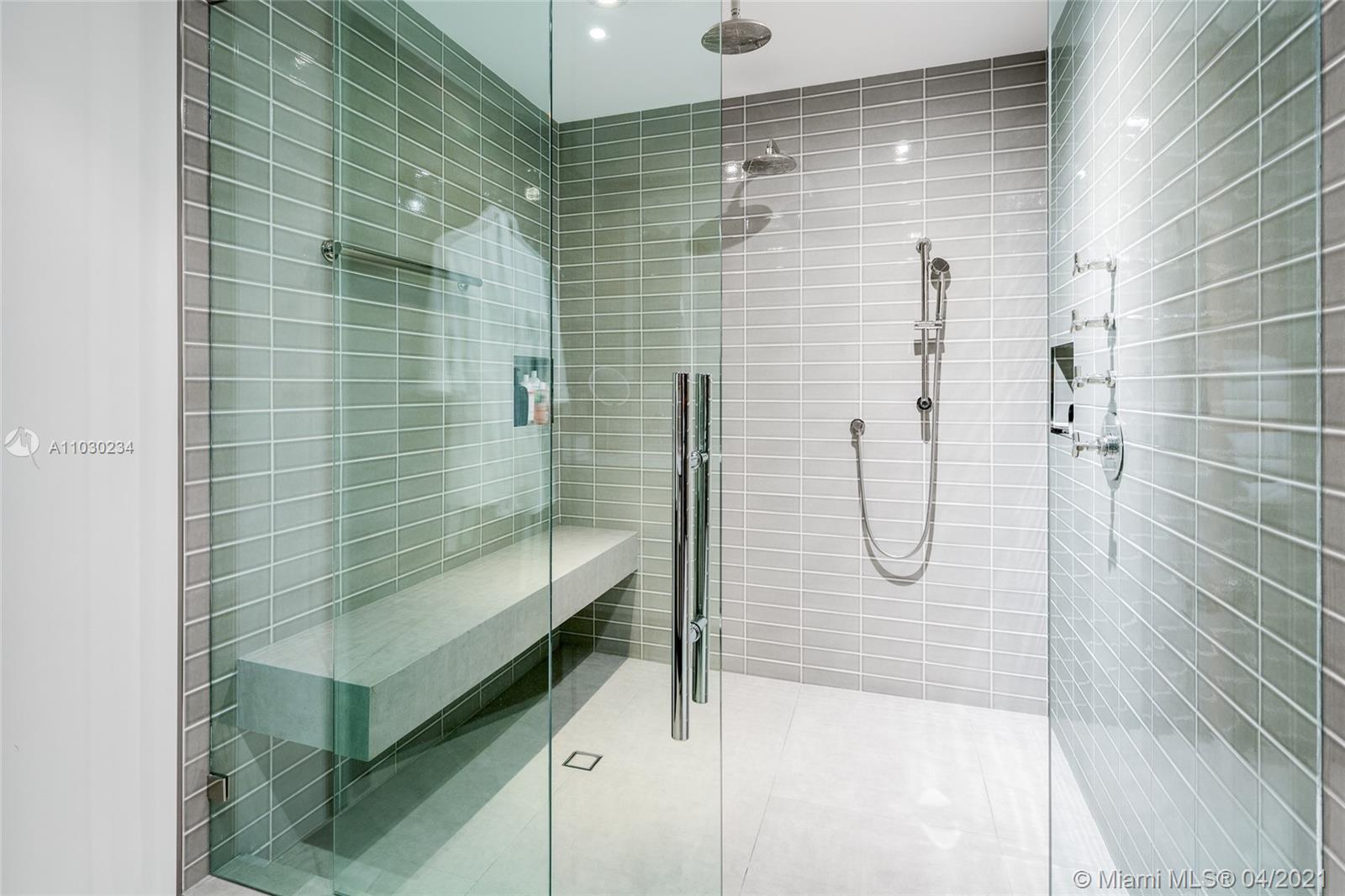 JADE OCEAN CONDO - Residential