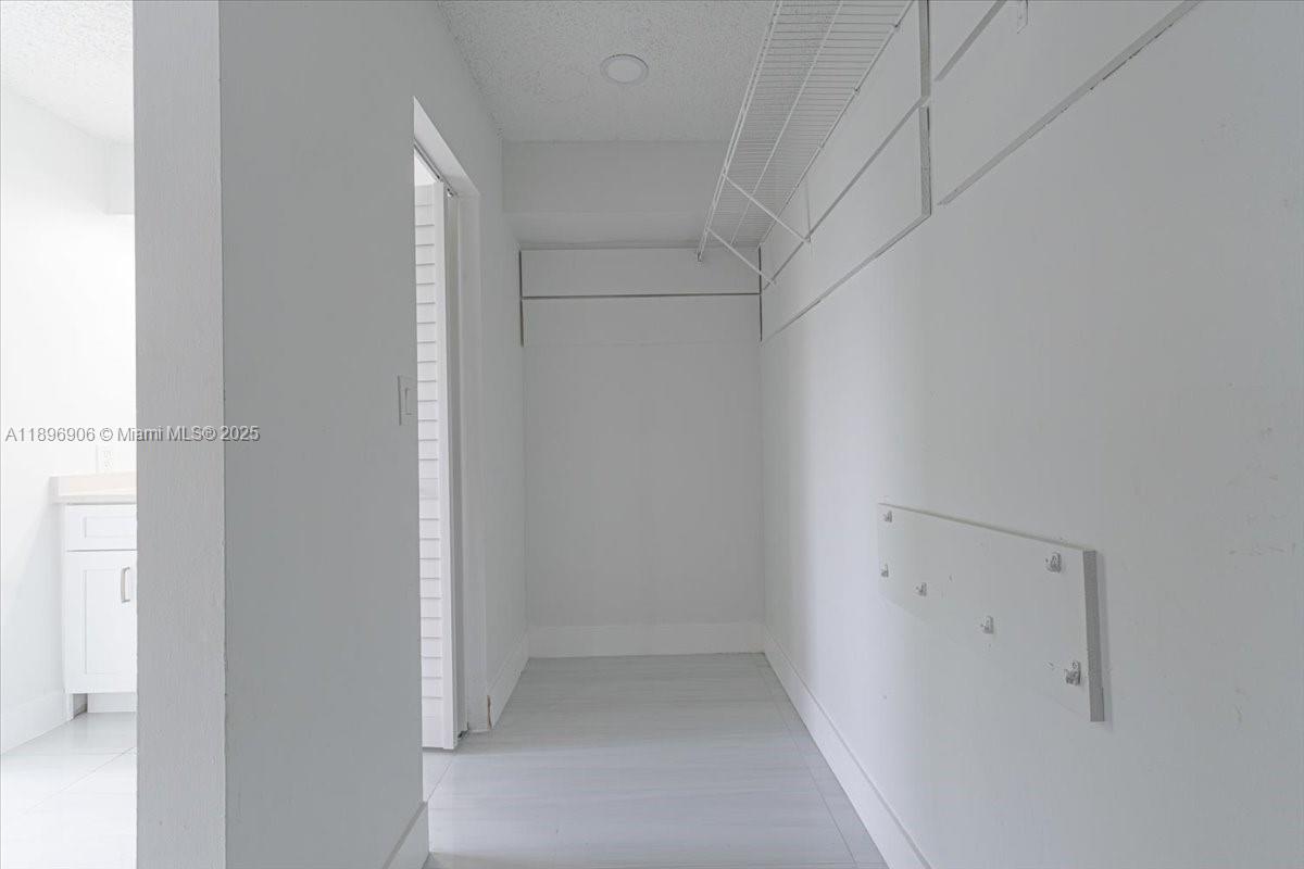 WINDSONG LAKES CONDO - Residential Lease